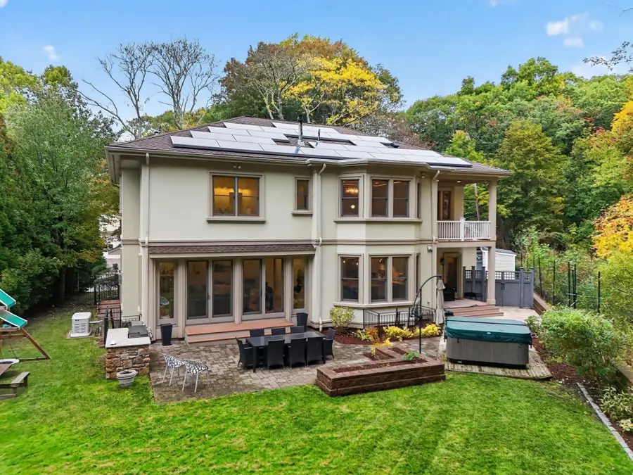 145 Hagen Rd., Newton, MA 02459 - #2