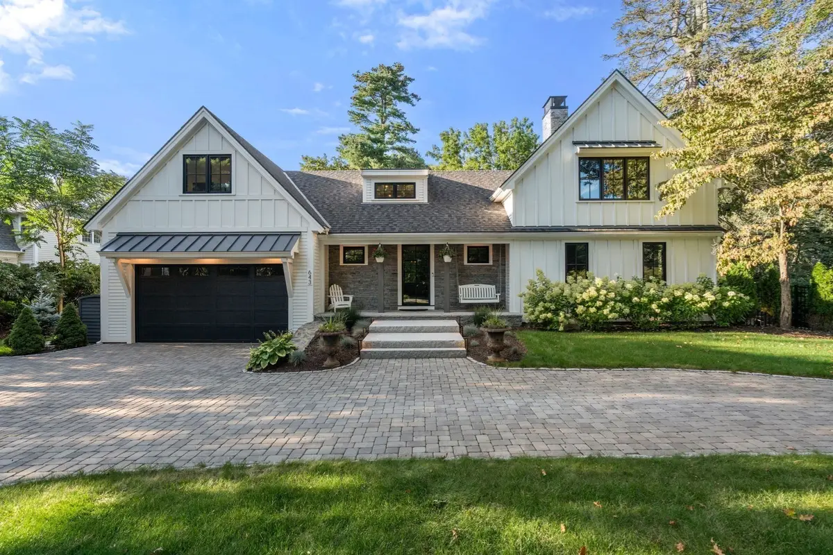 643 Boston Post Rd, Weston, MA 02493 - #1