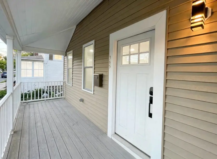365 Nahatan St, Norwood, MA 02062 - #2