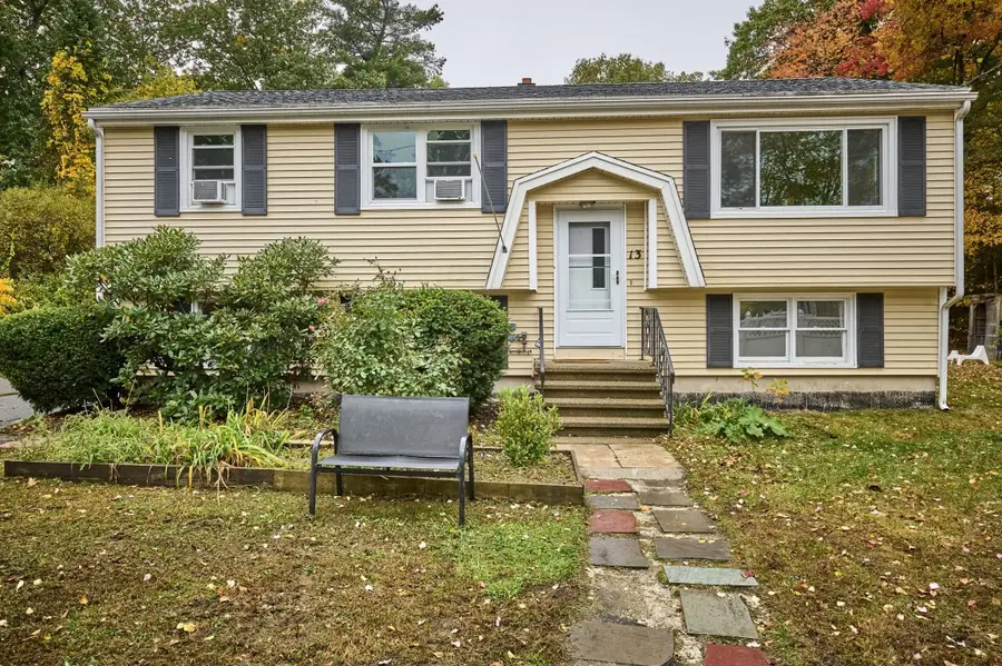 13 Fernglade Rd, Burlington, MA 01803 - #3