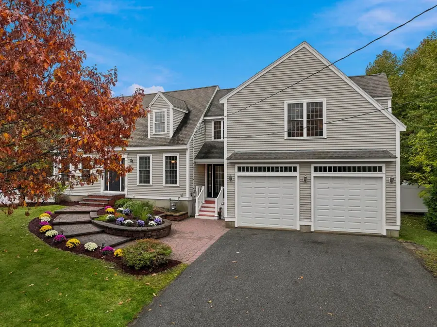 14 South Hampton Rd, Amesbury, MA 01913 - #2