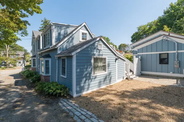4 South St #2, Rockport, MA 01966