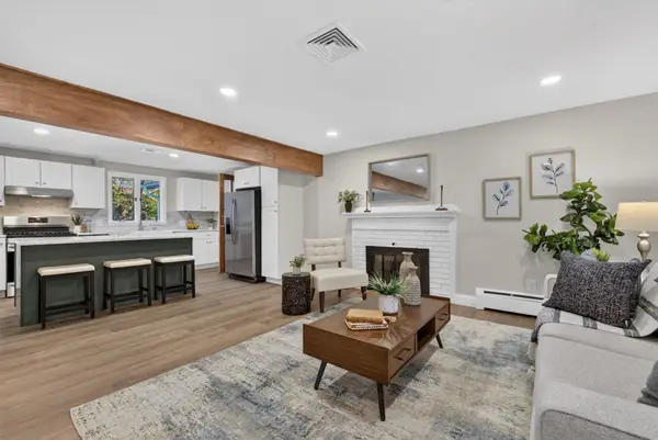 316 Old Westford Rd, Chelmsford, MA 01824