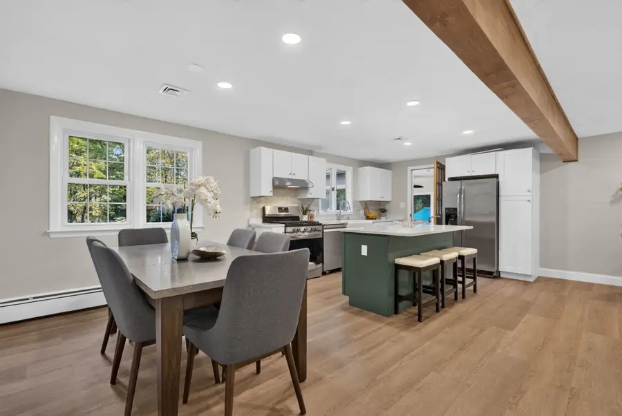 316 Old Westford Rd, Chelmsford, MA 01824 - #2