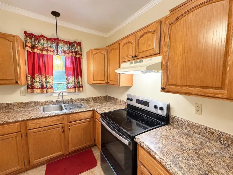 92-94 Genesee St, Springfield, MA 01104 - #2