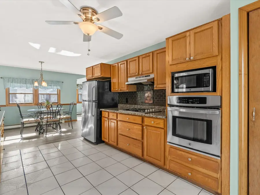 7 Galavotti Ave, Wareham, MA 02571 - #3