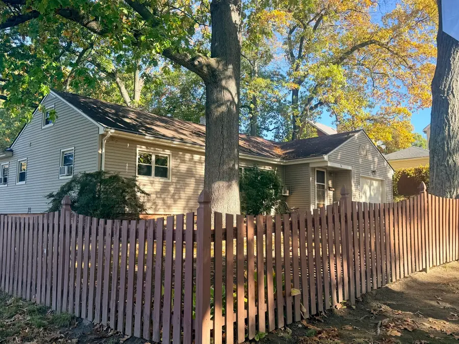 26 Fern St., Springfield, MA 01108 - #2