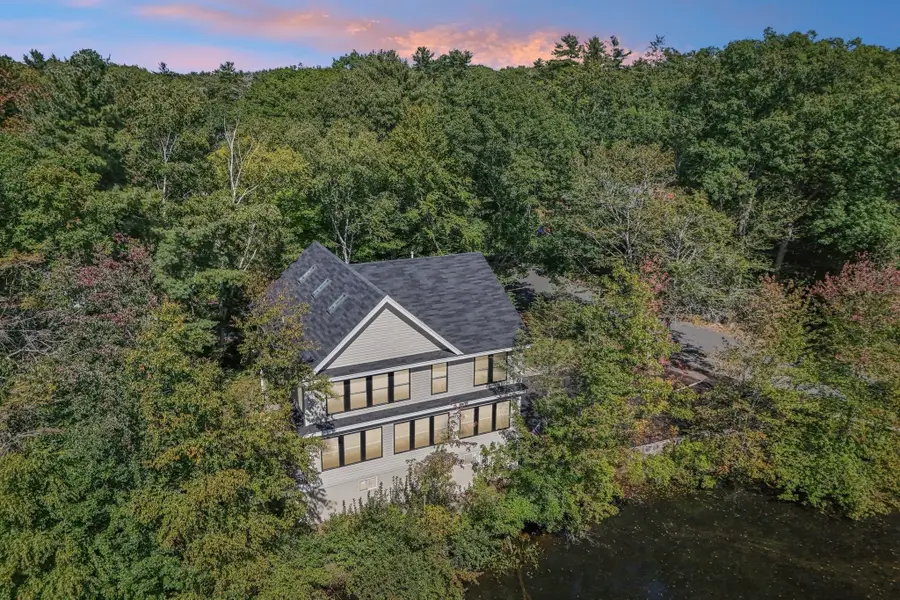 21 Rockwood Heights Rd, Manchester, MA 01944 - #2