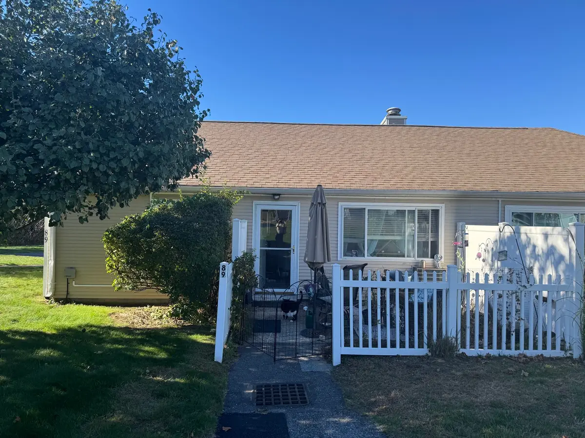 89 Collins St #89, Chicopee, MA 01022 - #1