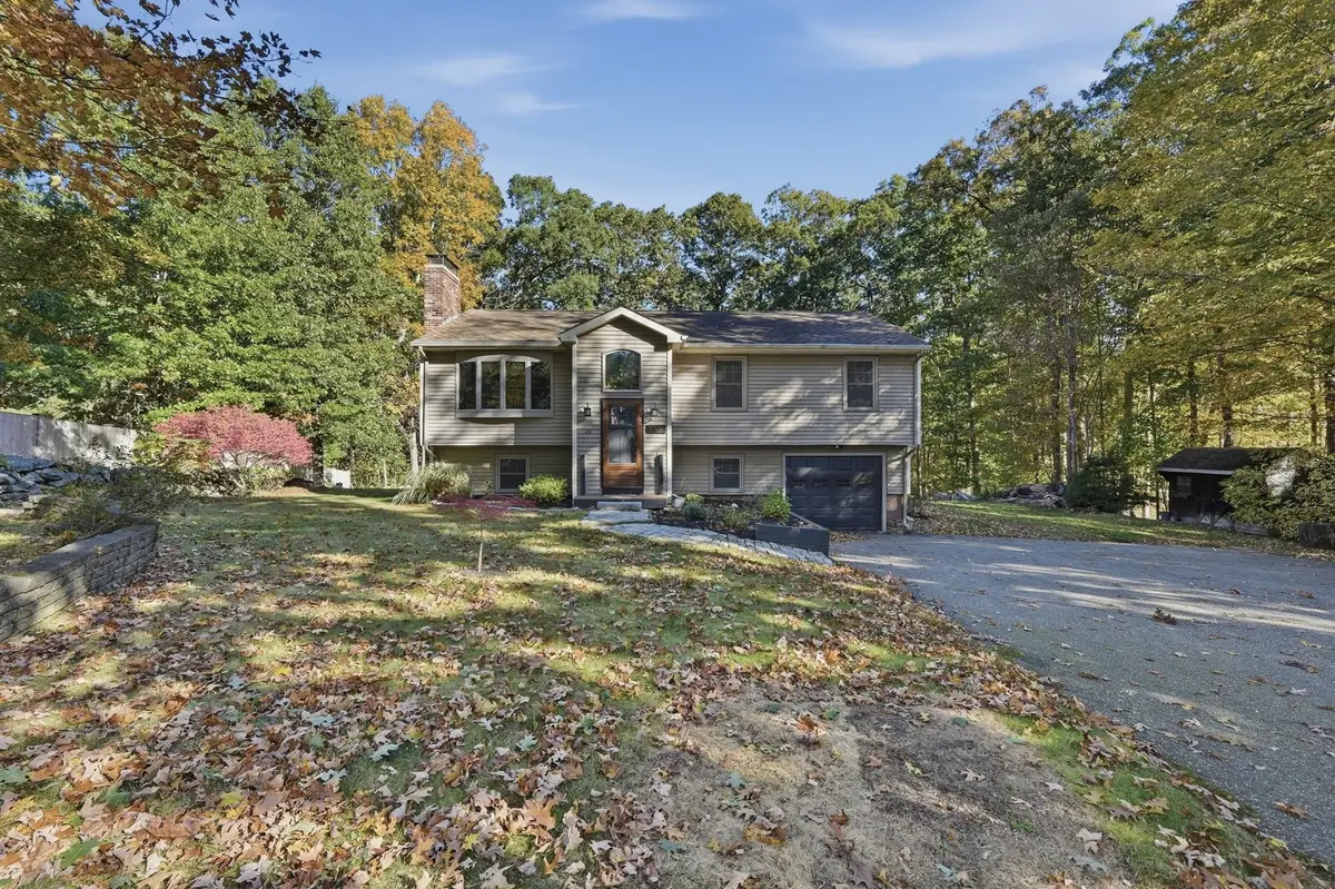 34 Clara Barton Road, Oxford, MA 01540 - #1