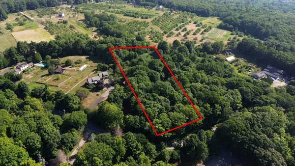 00 Long Hill Road, Bolton, MA 01740