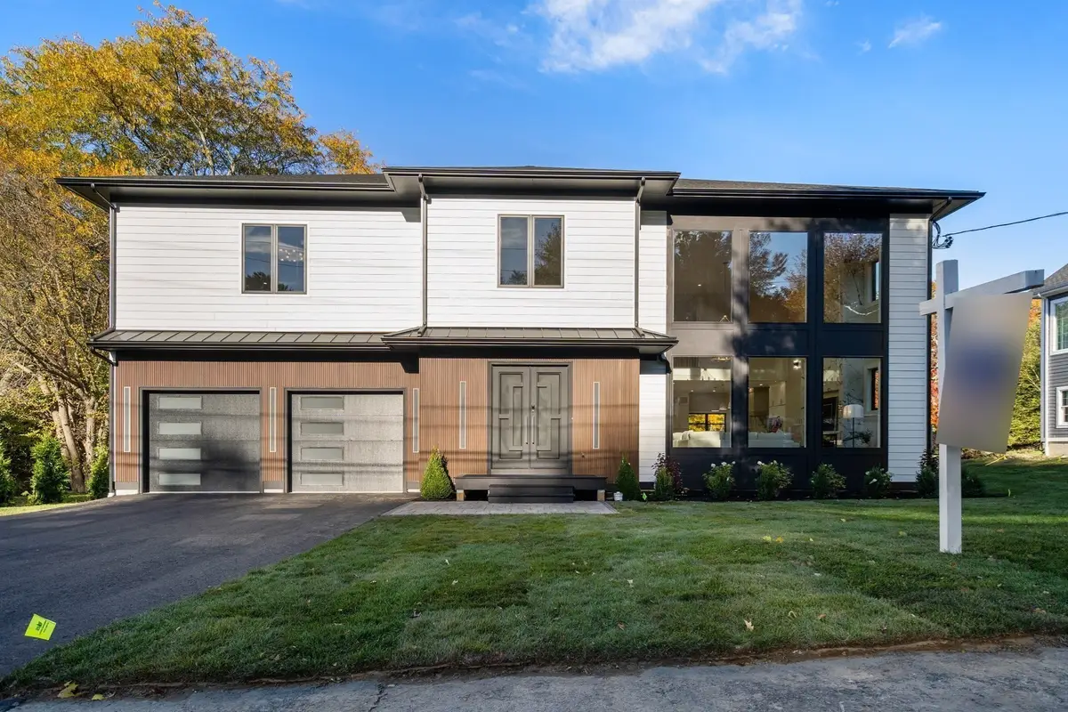 44 Ridgewood Rd, Milton, MA 02186 - #1