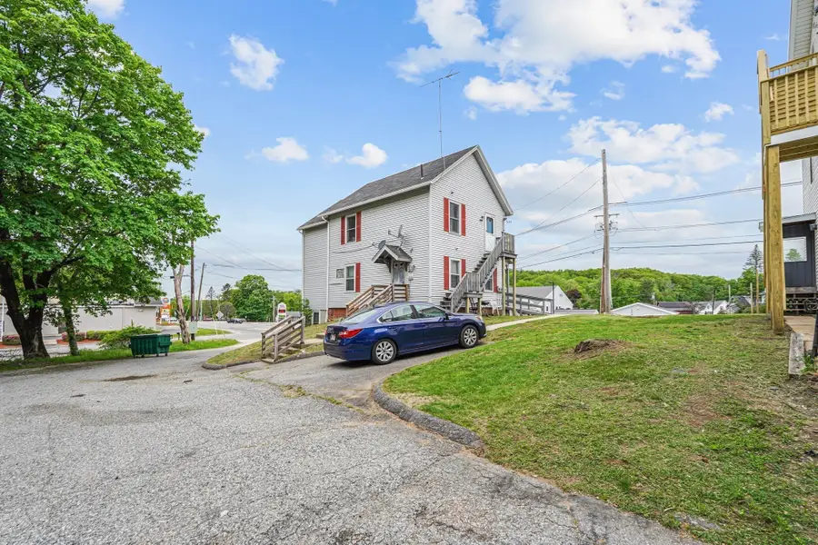 32-34 Worcester, Charlton, MA 01507 - #3