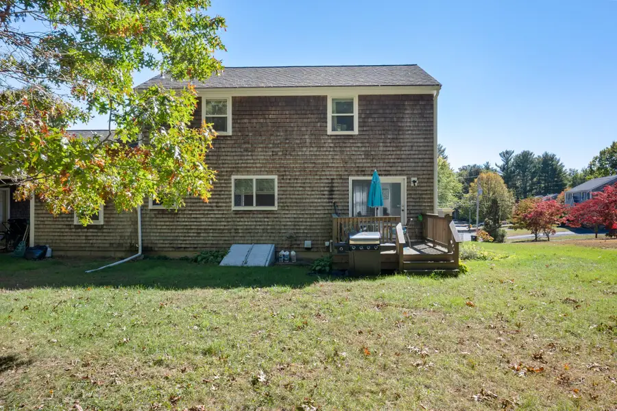 26 Flagstone Pl #26, Bridgewater, MA 02324 - #3