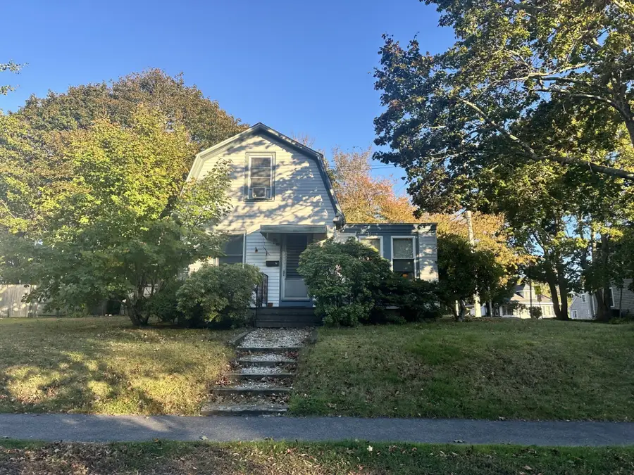 76 Walker St, Falmouth, MA 02540 - #2