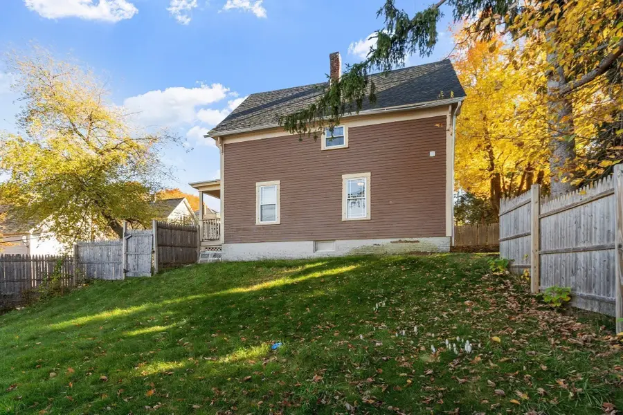 64 Albee St, Fitchburg, MA 01420 - #3