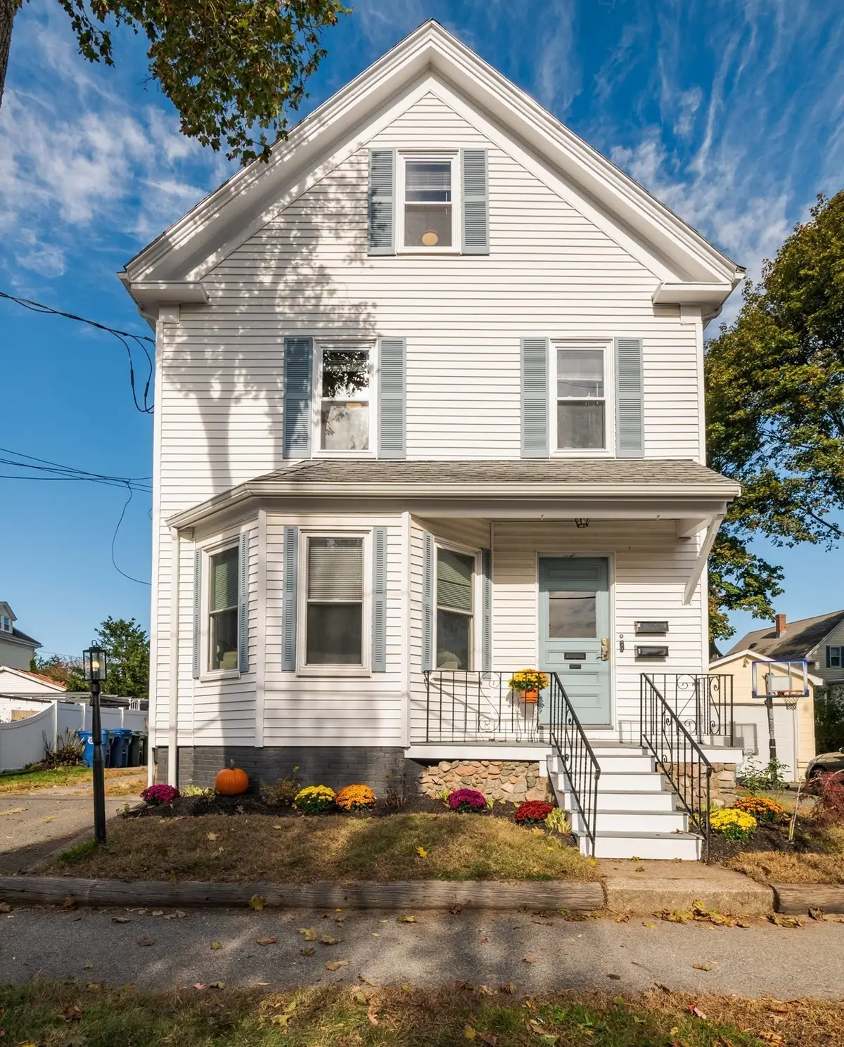 6 Trask St, Danvers, MA 01923 - #1
