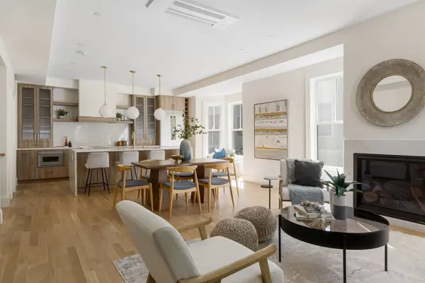 24 Wendell #1, Cambridge, MA 02138