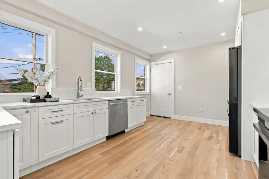 61 Crystal Street #61, Melrose, MA 02176 - #2
