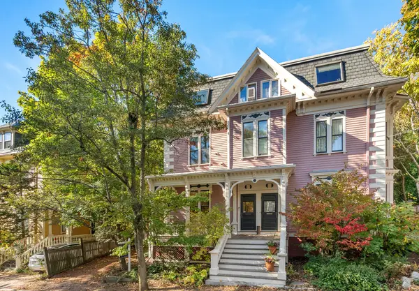 13 Humboldt Street, Cambridge, MA 02140