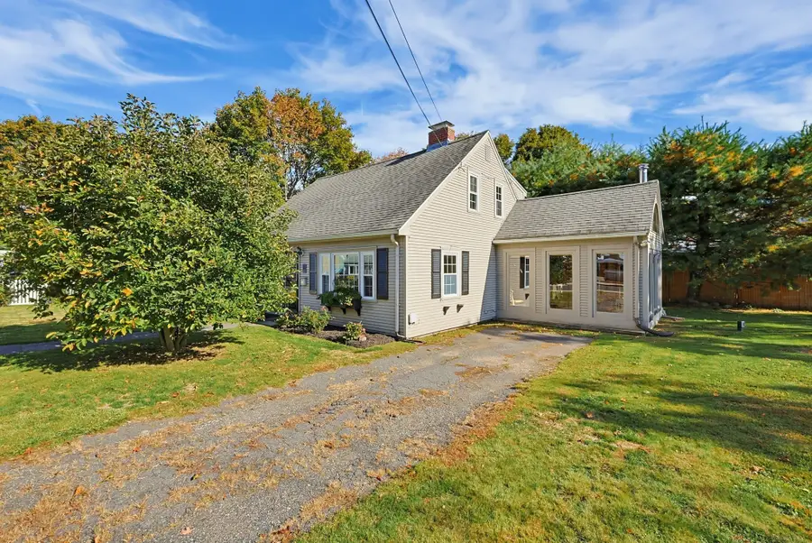 62 Alandale Pkwy, Norwood, MA 02062 - #3