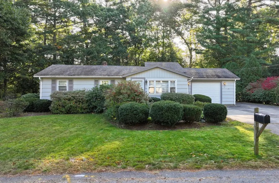 2 Homestead Rd, Middleboro, MA 02346 - #2