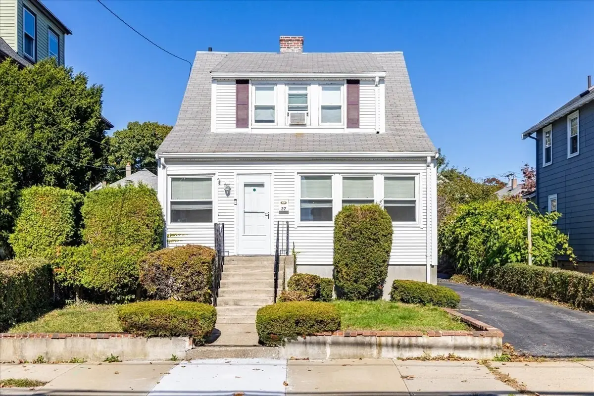 27 Stearns Ave, Medford, MA 02155 - #1