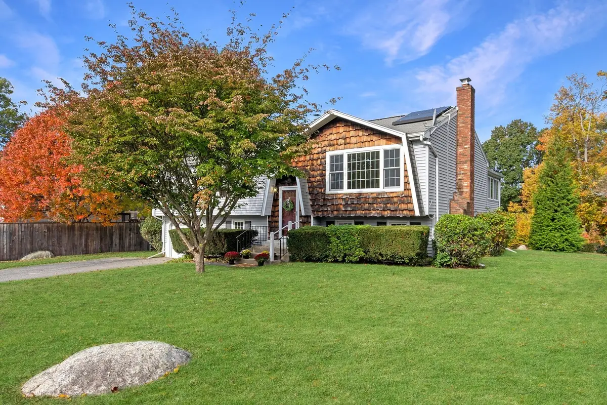 3 Woodridge Rd, Milford, MA 01757 - #1