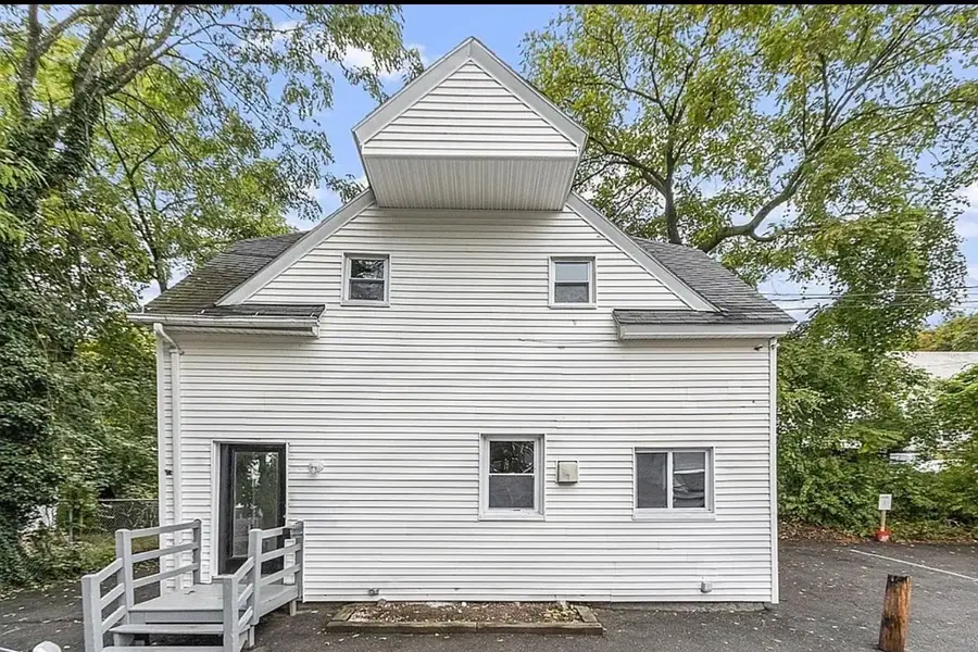 17 Gage St, Fitchburg, MA 01420 - #2