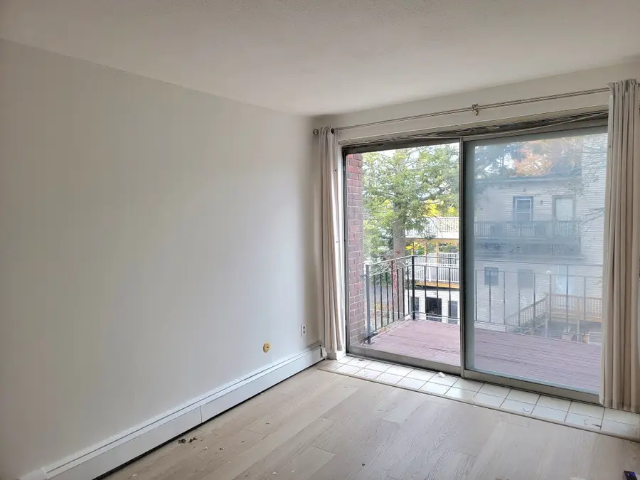 426 Pleasant St #23, Malden, MA 02148 - #3