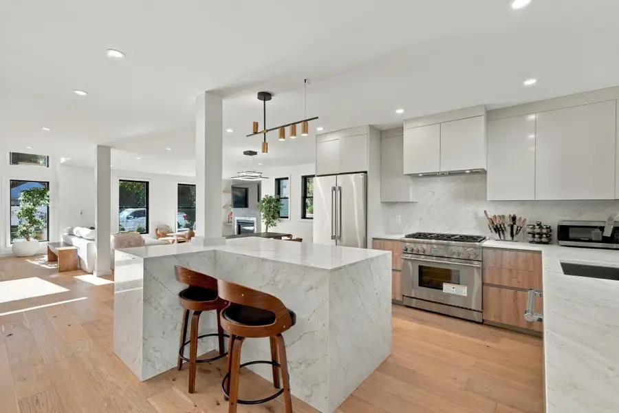 8 Noanett Rd, Needham, MA 02494 - #3