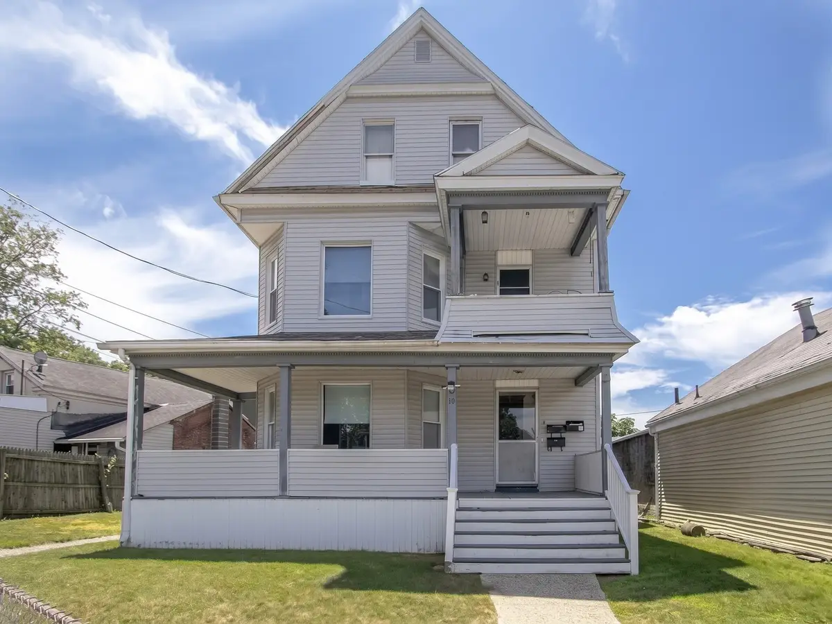 34 Nonotuck Ave, Chicopee, MA 01013 - #1