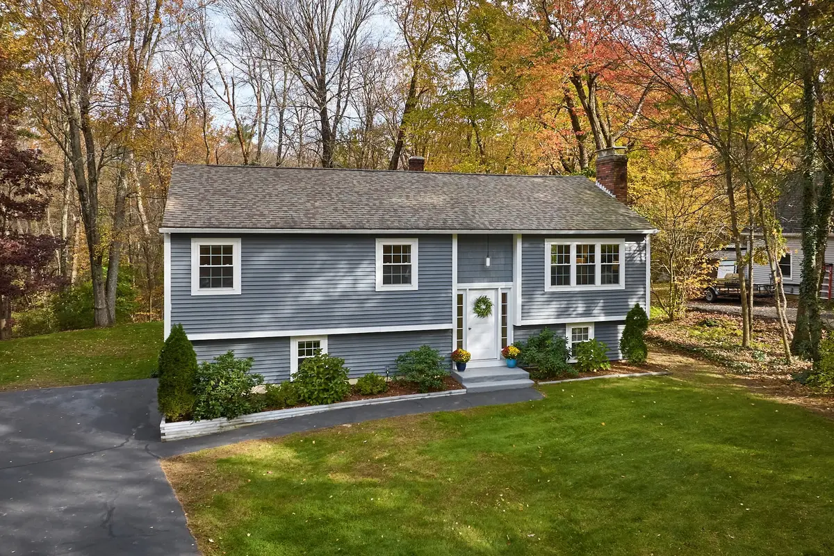 55 Chauncey Walker Street, Belchertown, MA 01007 - #1