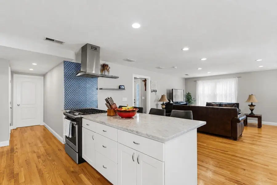 3 Old Beaver Dam Rd, Wareham, MA 02571 - #3