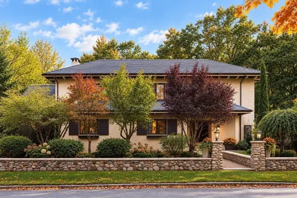 18 Middlesex St, Winchester, MA 01890