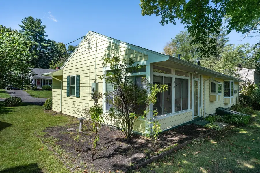 25 Murphy Ter, Northampton, MA 01060 - #3