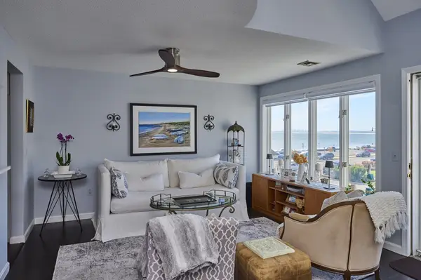432 Humphrey St #27, Swampscott, MA 01907