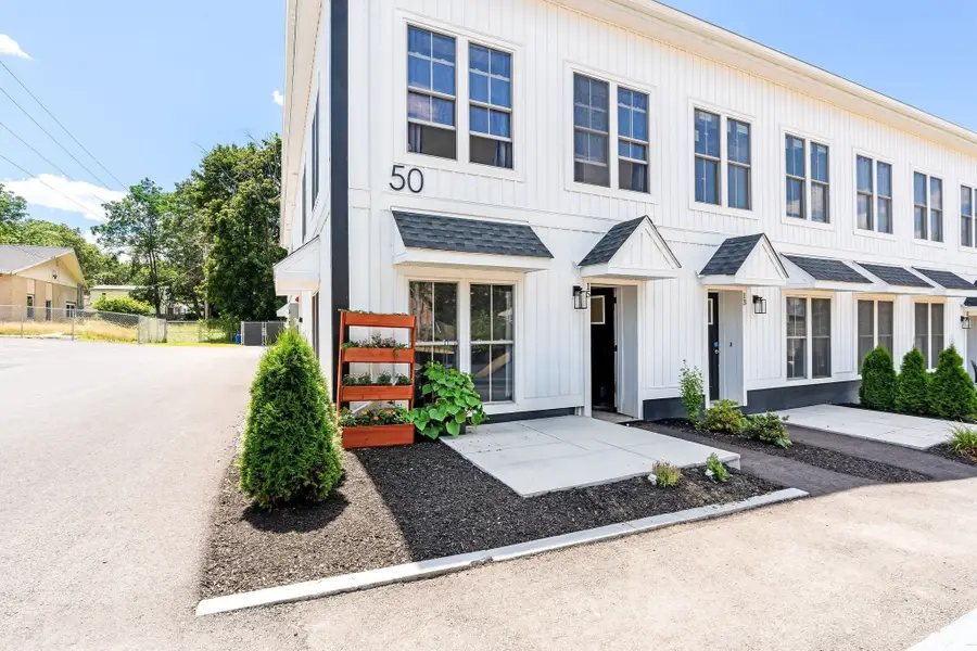 50 Frankfort St #15, Fitchburg, MA 01420 - #2