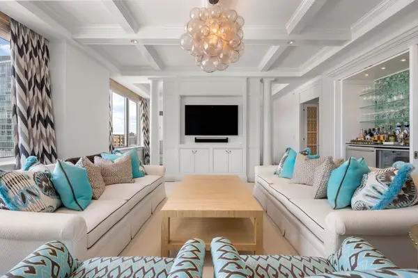1 Charles Street South #PH1CD, Boston, MA 02116