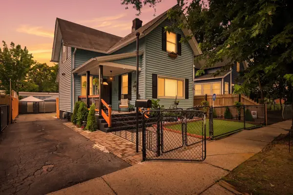 194 Massasoit St, Springfield, MA 01107