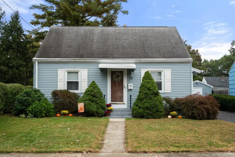 89 Eddy St, Springfield, MA 01104 - #2