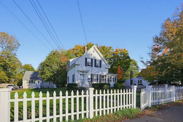 997 Pleasant St, Weymouth, MA 02189