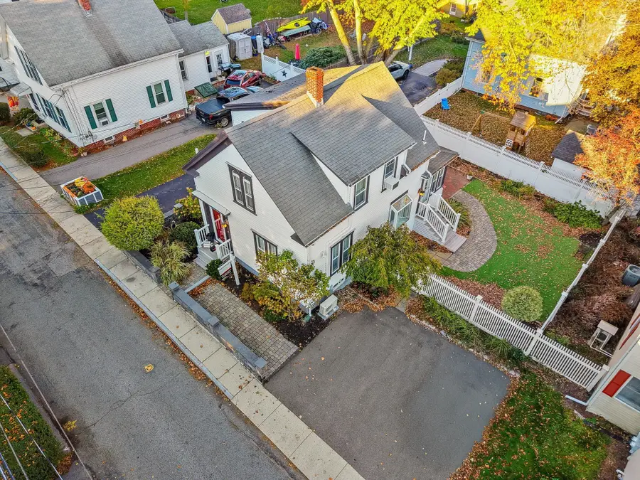 14 Maple Street, Natick, MA 01760 - #2