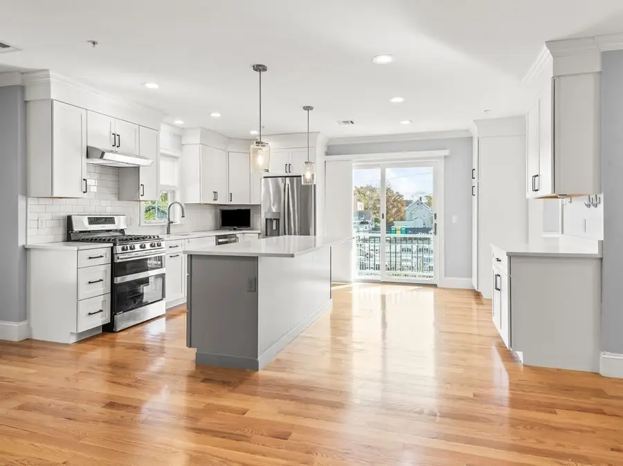 76 South Ave #201, Natick, MA 01760 - #3