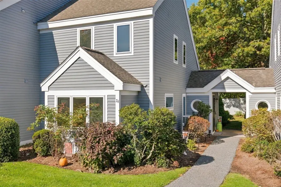 74 Howland Cir #74, Brewster, MA 02631 - #2