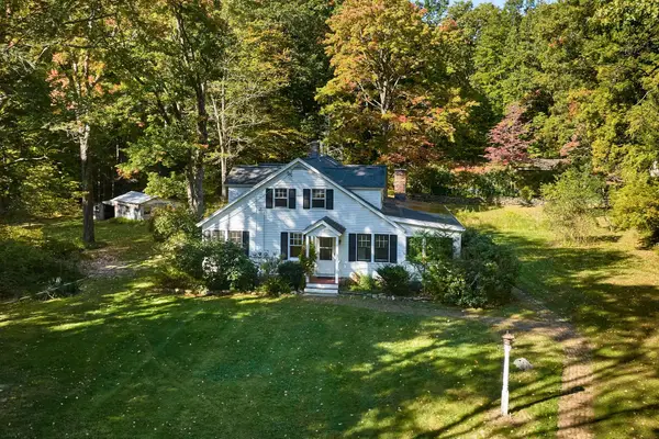 68 Coles Meadow Rd, Northampton, MA 01060