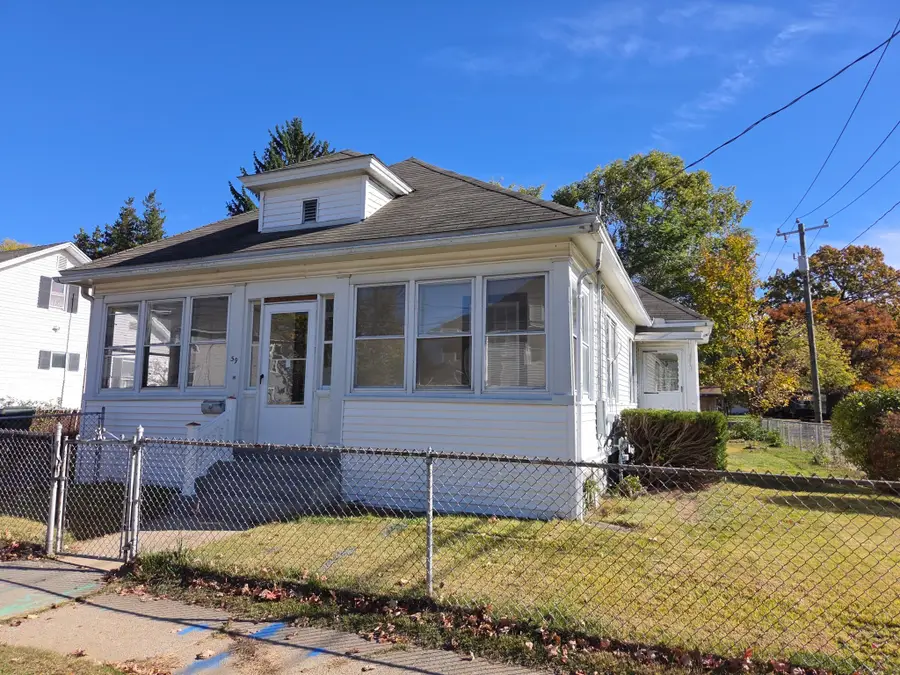 59 Mazarin St, Springfield, MA 01151 - #3