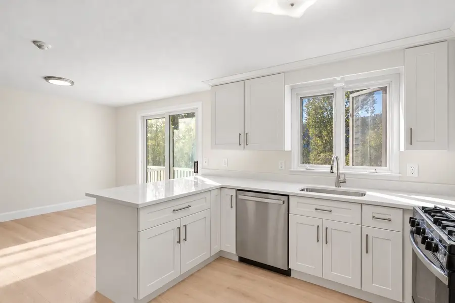 261 Broadway Rd #26, Dracut, MA 01826 - #2