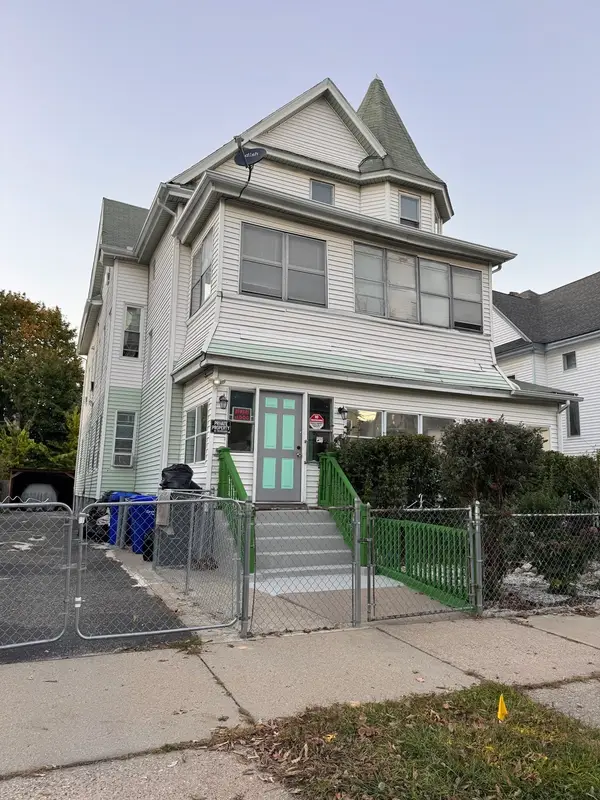 44 Brookline Ave, Springfield, MA 01107