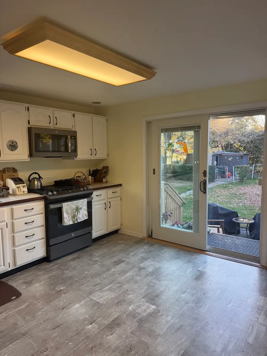 25 Rabideau Drive, Easthampton, MA 01027 - #3